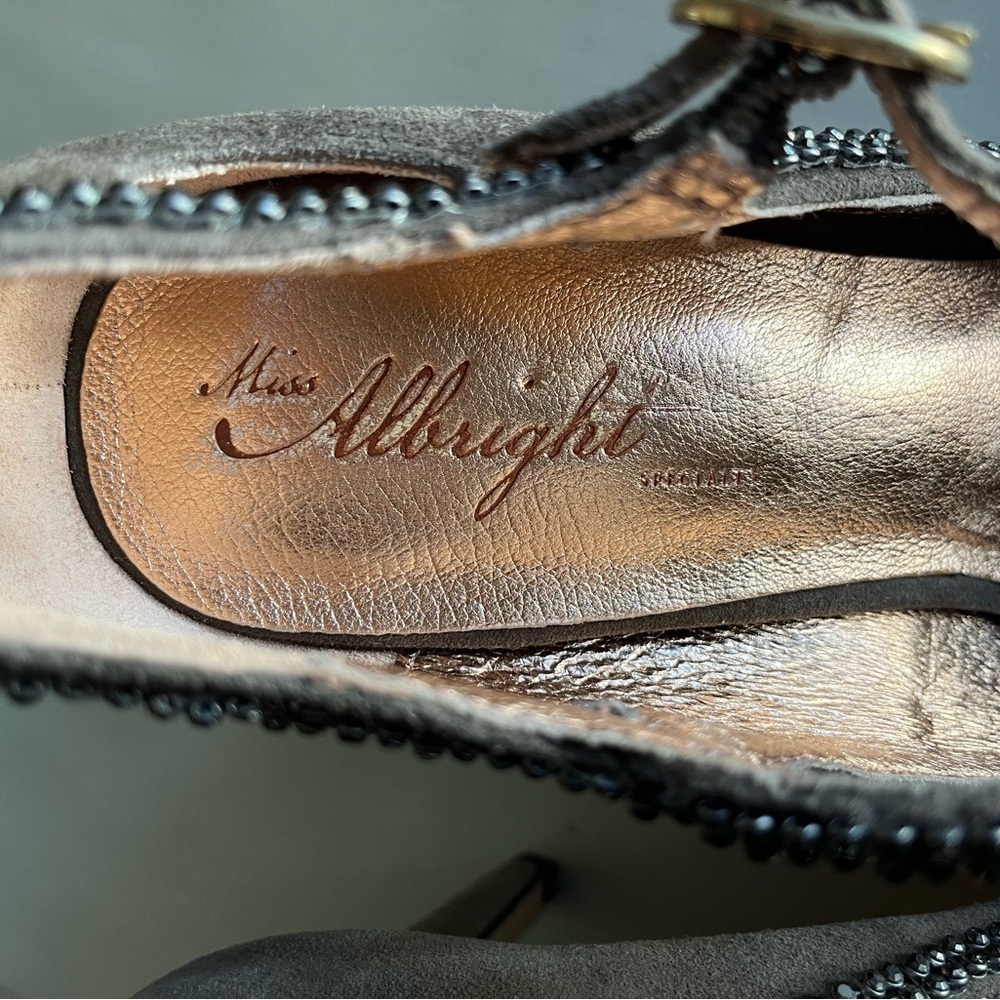 Anthropologie Miss Albright Taupe/Gray Mary Jane Suede embellished Stilleto sz 9 - Picture 9 of 11